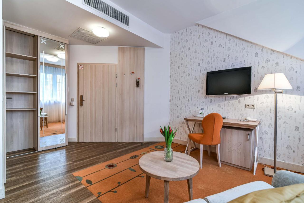 Hotel Spa Wieniawa Rekowo  Exteriör bild