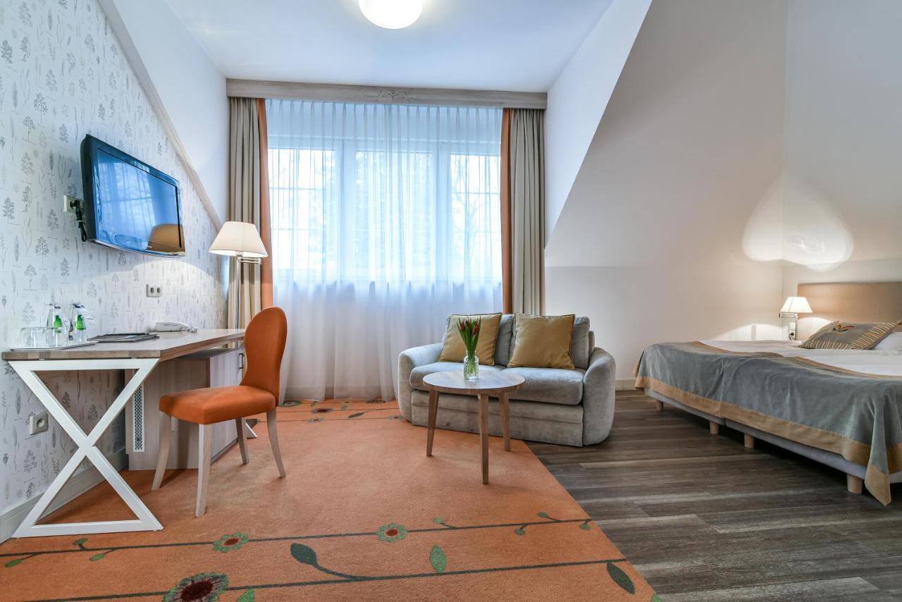Hotel Spa Wieniawa Rekowo  Exteriör bild