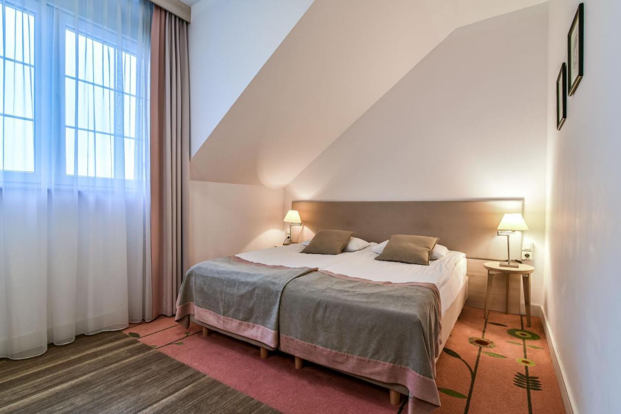 Hotel Spa Wieniawa Rekowo  Exteriör bild