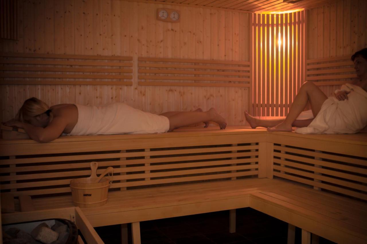 Hotel Spa Wieniawa Rekowo  Exteriör bild